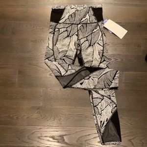 Lululemon Goal Crusher 7/8 Tight 4 NWT